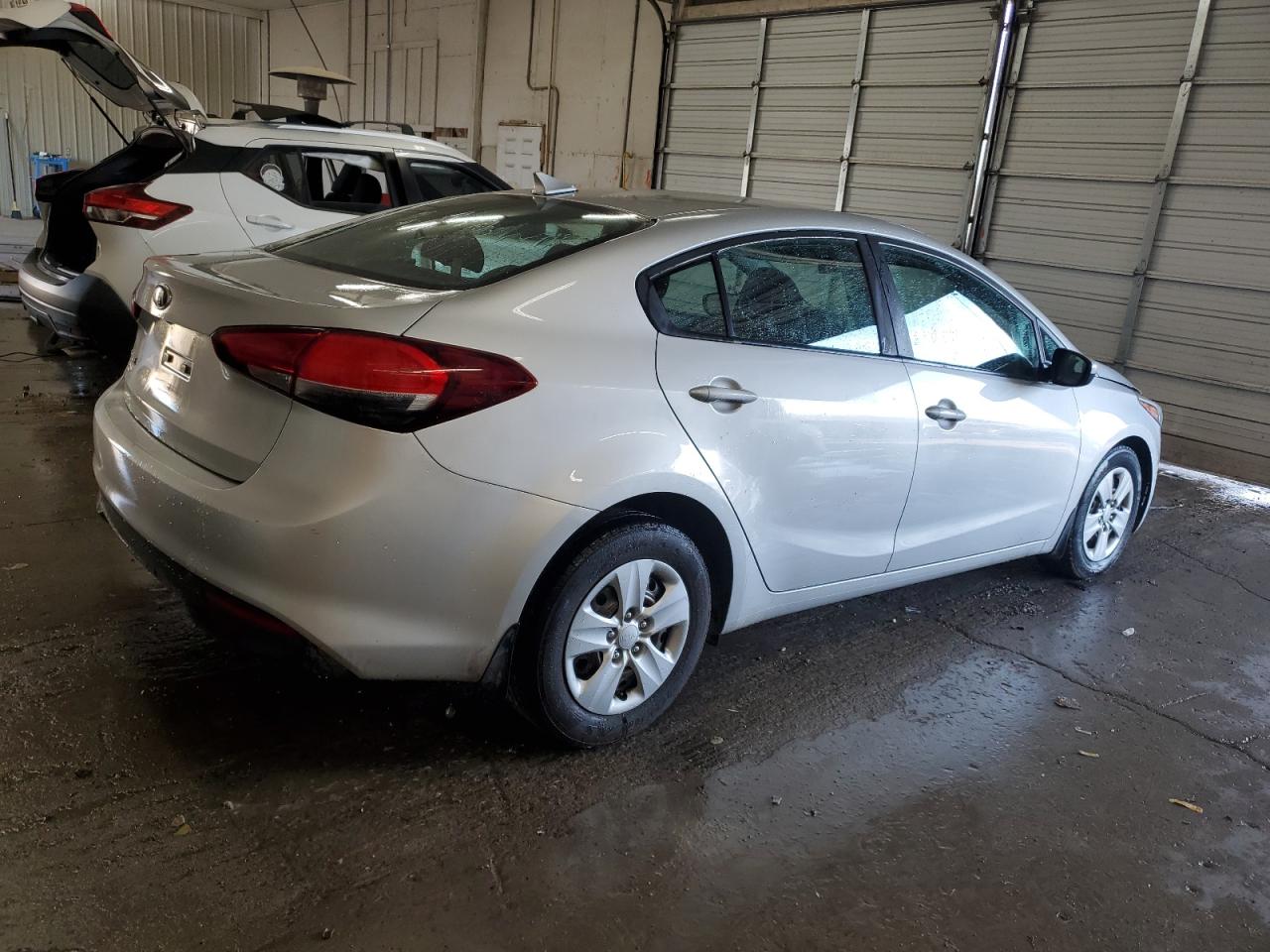 2018 Kia Forte - Image 3