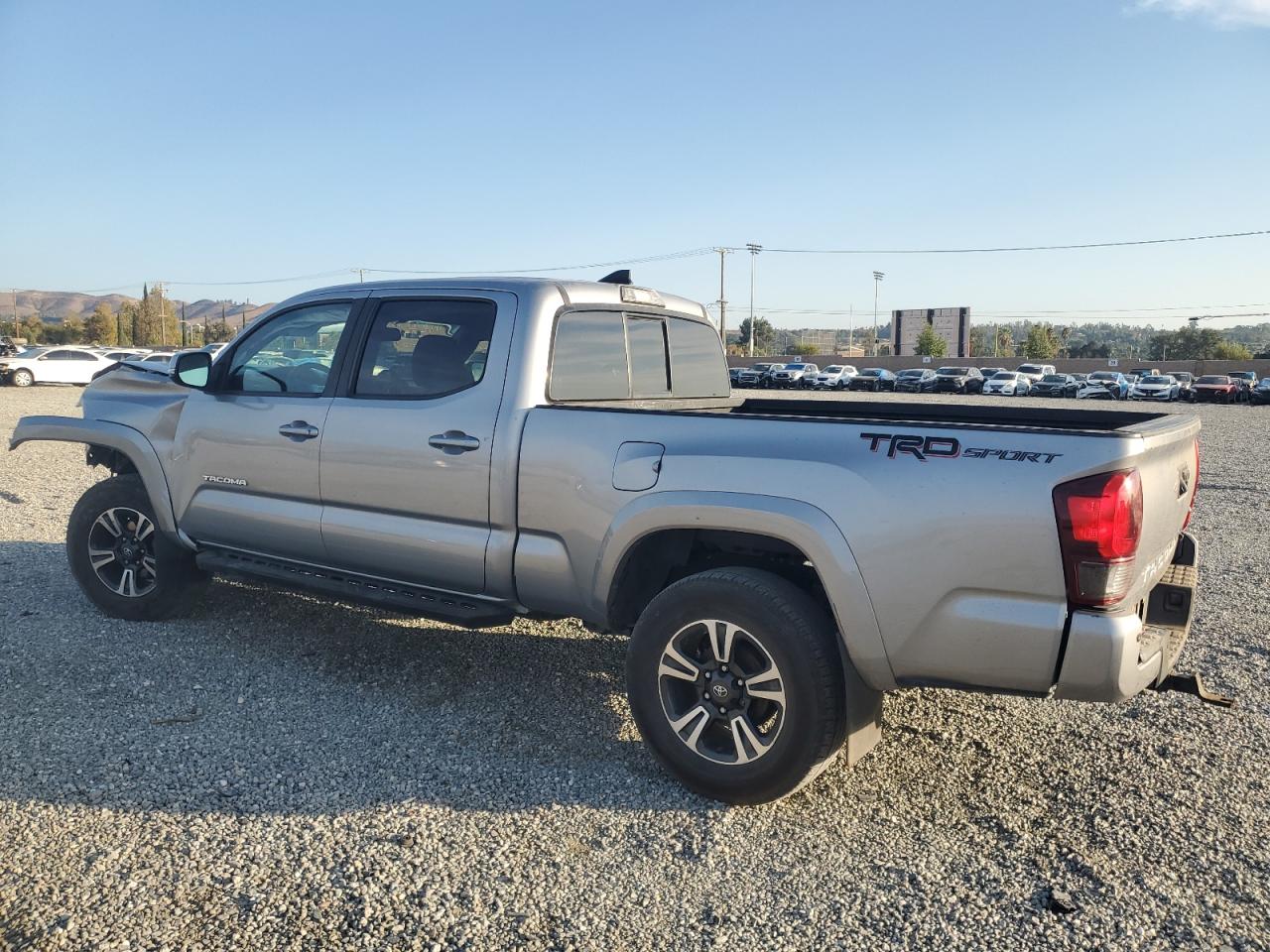2016 Toyota Tacoma - Image 2
