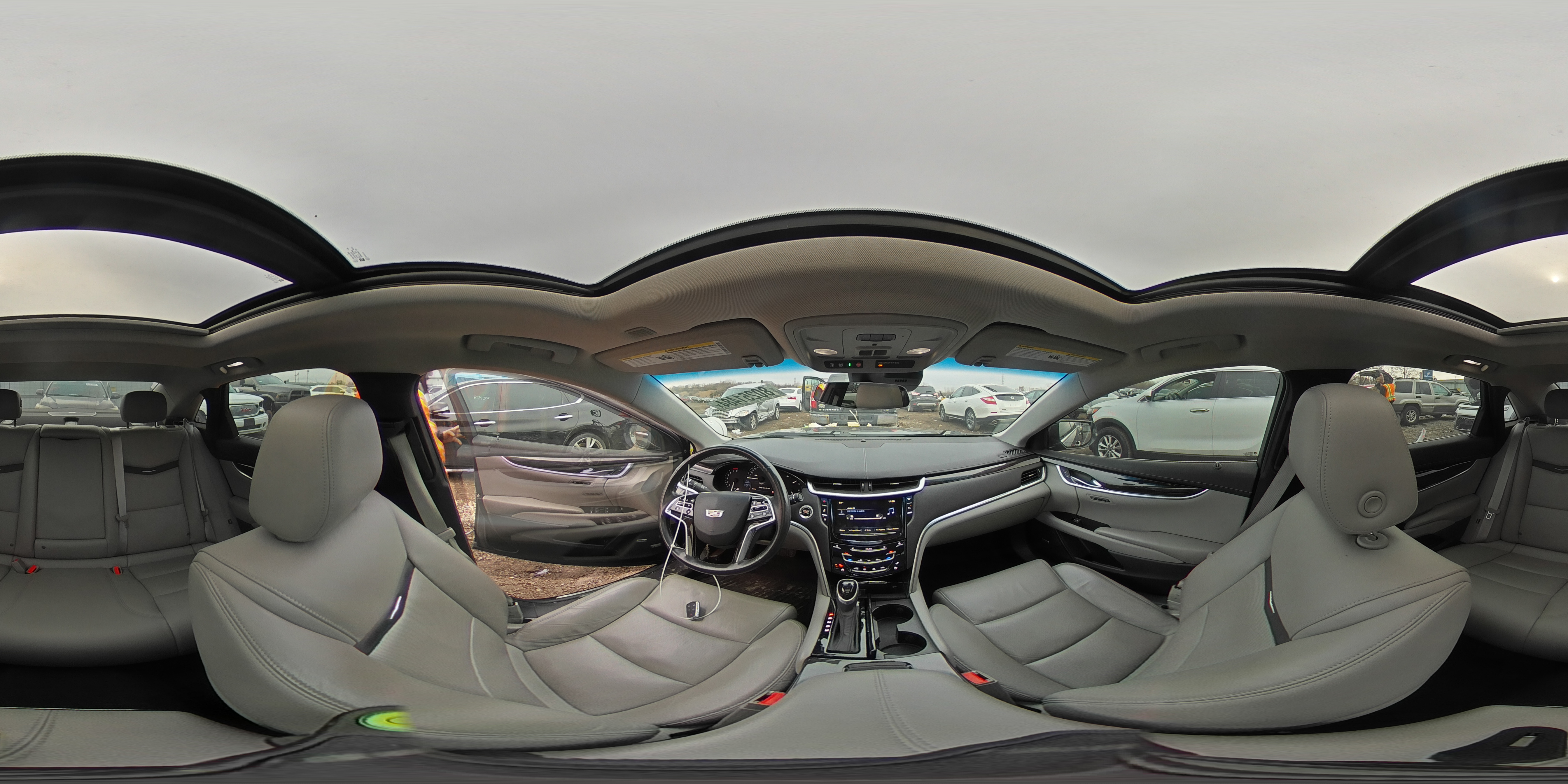 2016 Cadillac XTS - Image 13