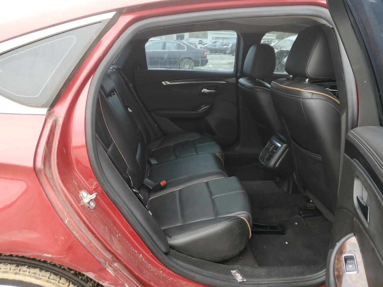 2015 Chevrolet Impala - Image 10