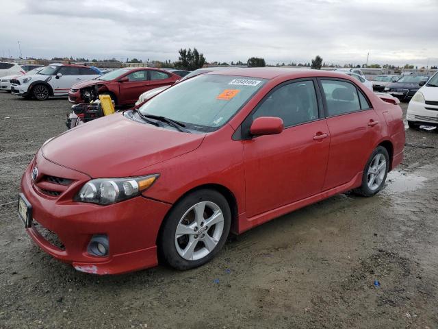 Sedans TOYOTA COROLLA 2013 Red