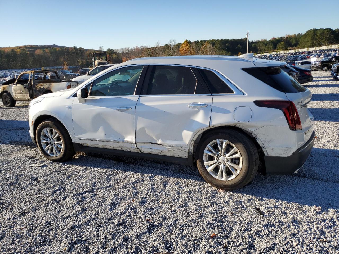 2021 Cadillac XT5 - Image 2