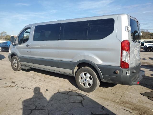  FORD TRANSIT 2018 Серебристый