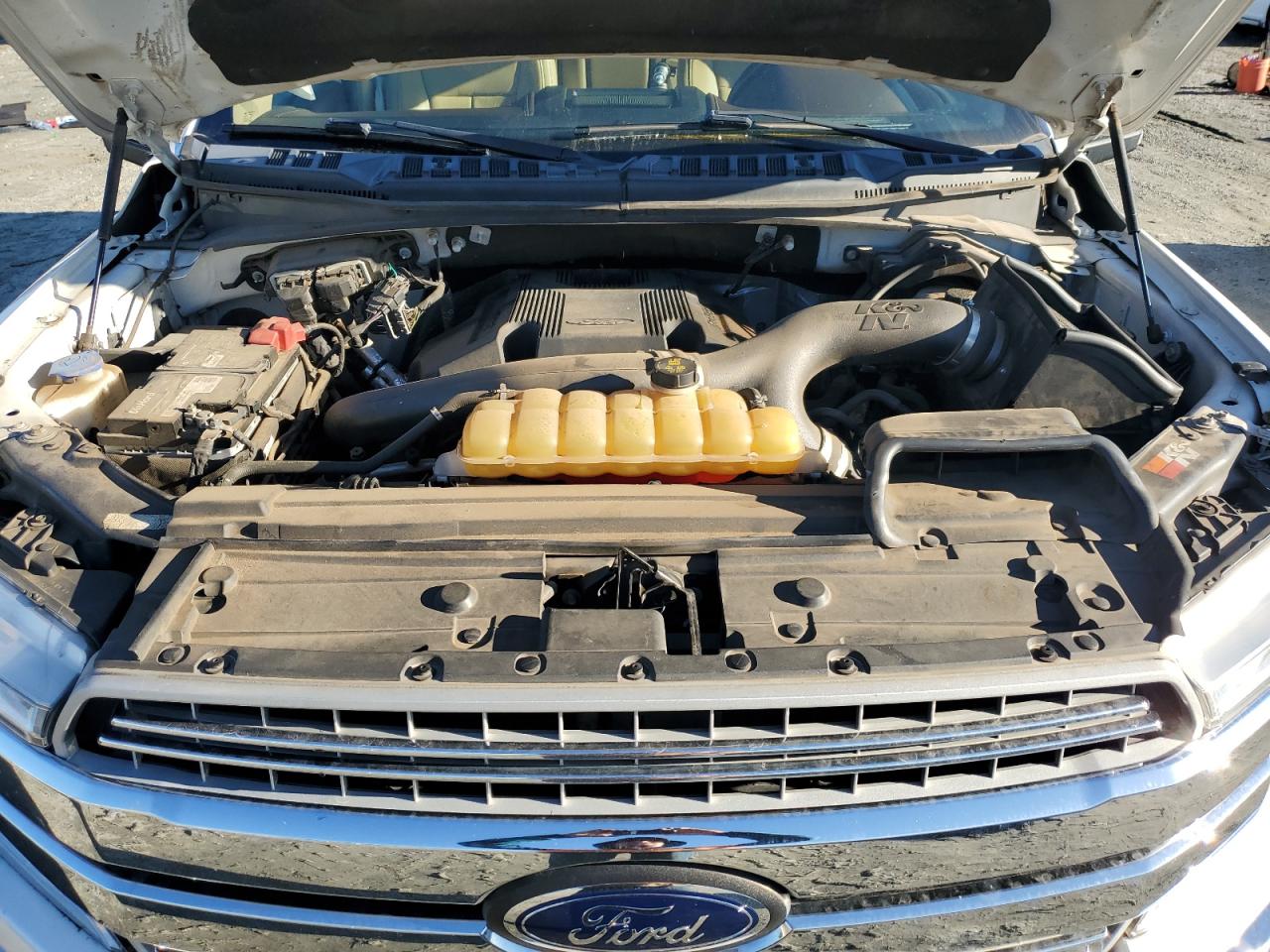 2018 Ford F-150 - Image 11