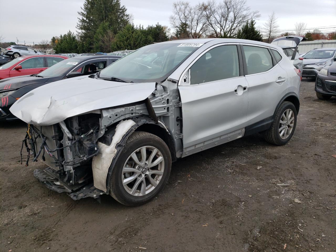 2021 Nissan Rogue - Image 1