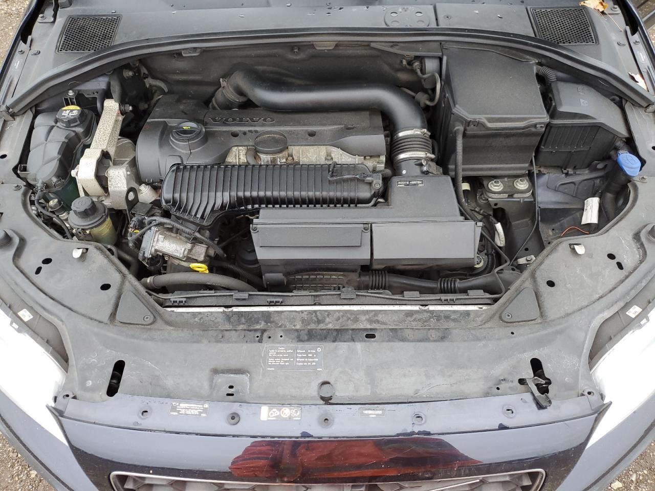 2016 Volvo XC70 - Image 12