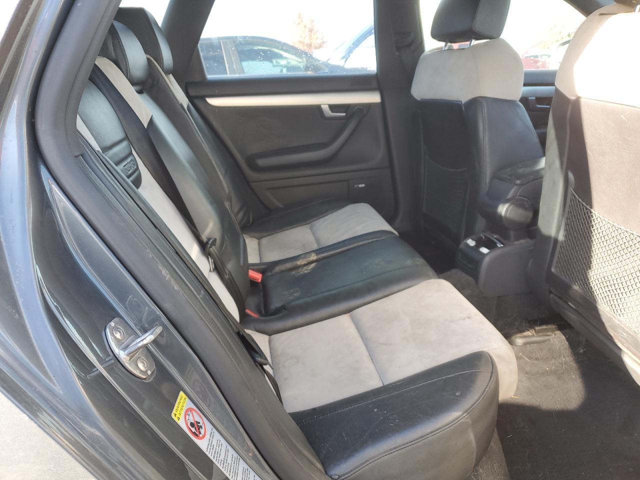 2005 Audi RS4 - Image 10