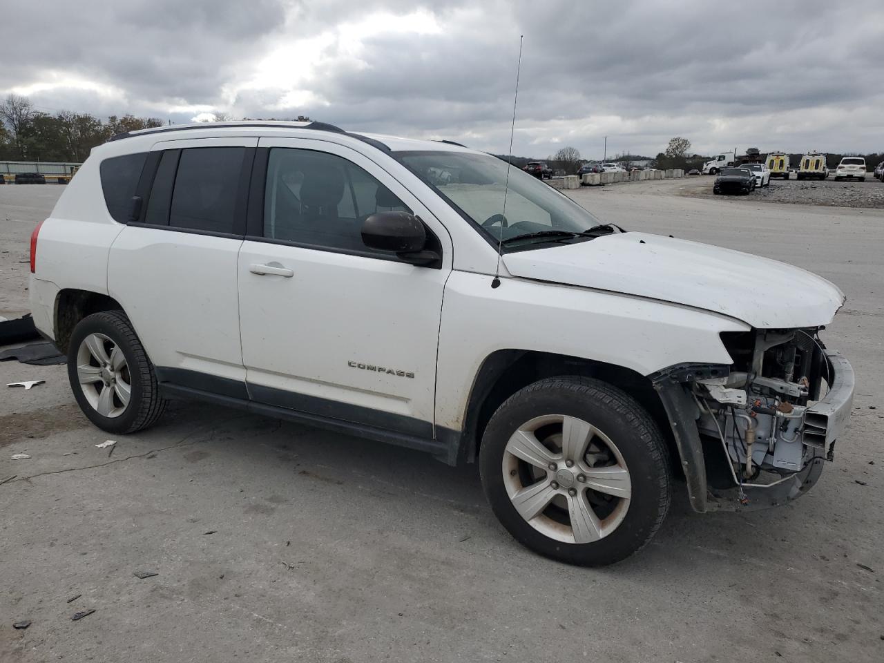 2011 Jeep Compass - Image 4