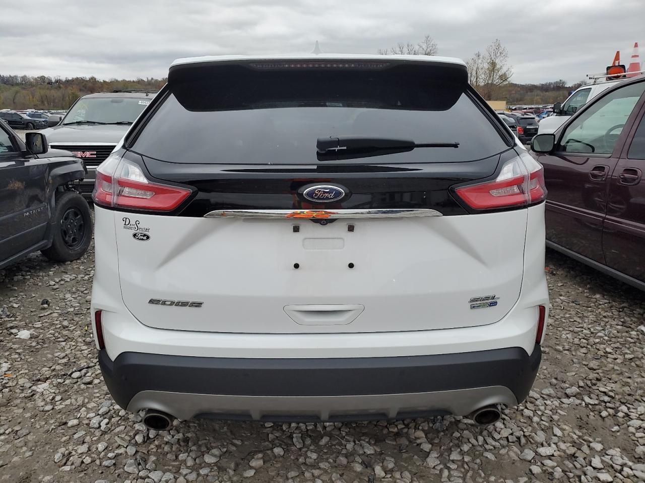 2019 Ford Edge - Image 6