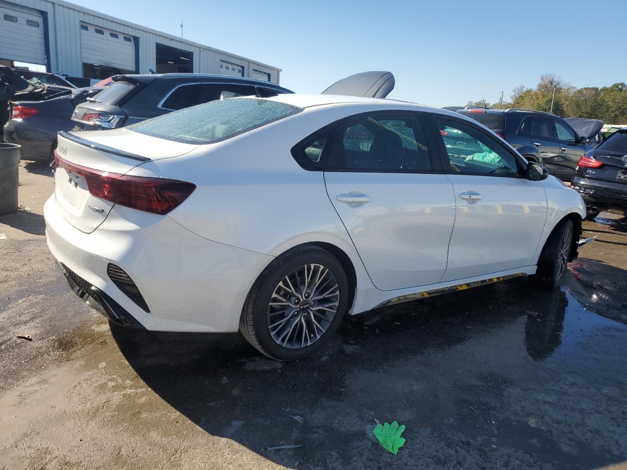 2024 Kia Forte - Image 3