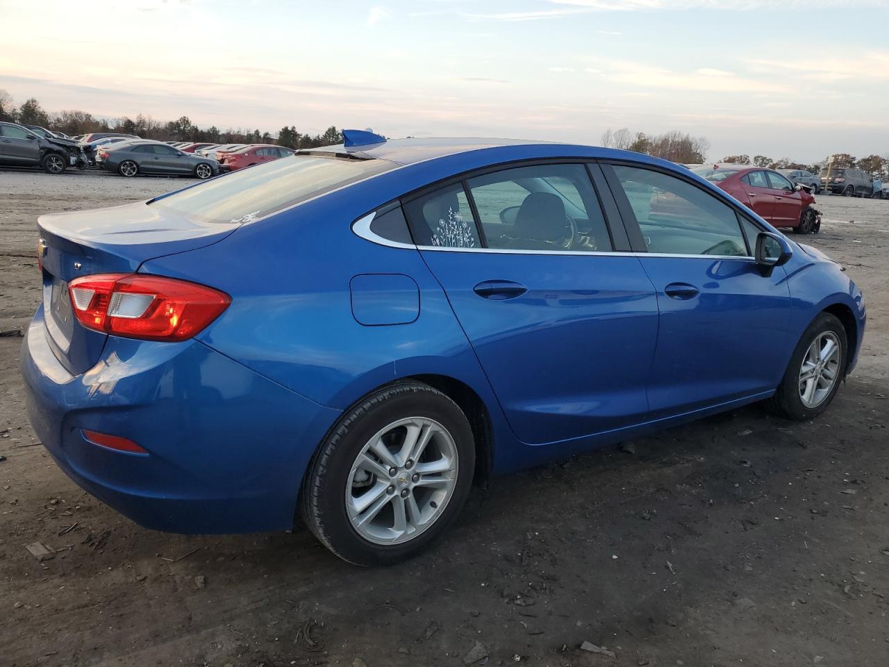 2017 Chevrolet Cruze Lt VIN: 1G1BE5SM0H7183290 Lot: 79398534