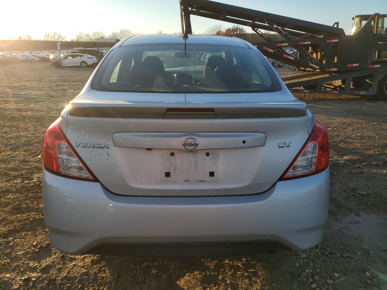 VIN 3N1CN7AP5KL837712 2019 NISSAN VERSA no.6