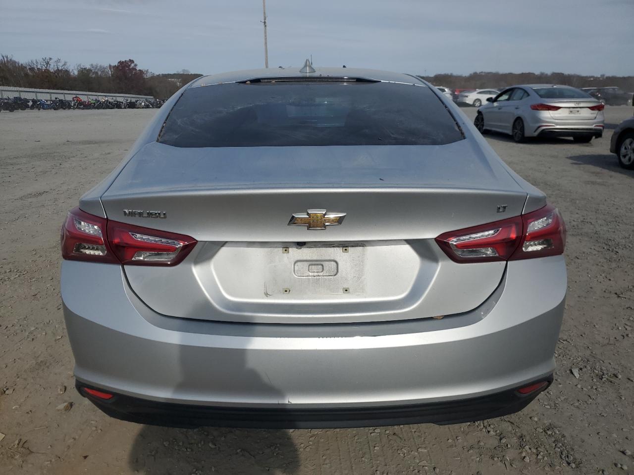 2020 Chevrolet Malibu - Image 6
