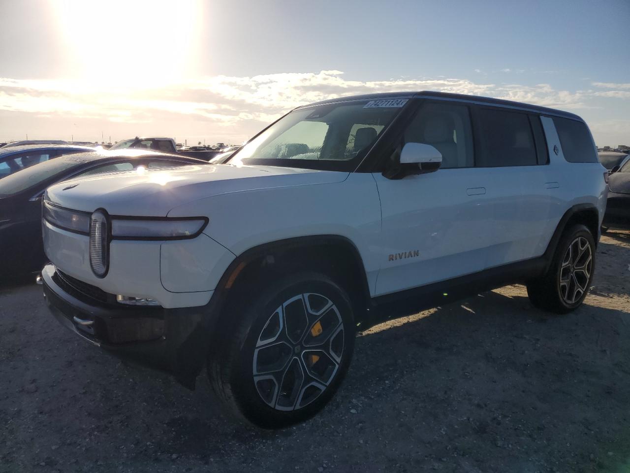 Riverview, FL에서 판매 중인 2024 Rivian R1S Adventure - Water/Flood
