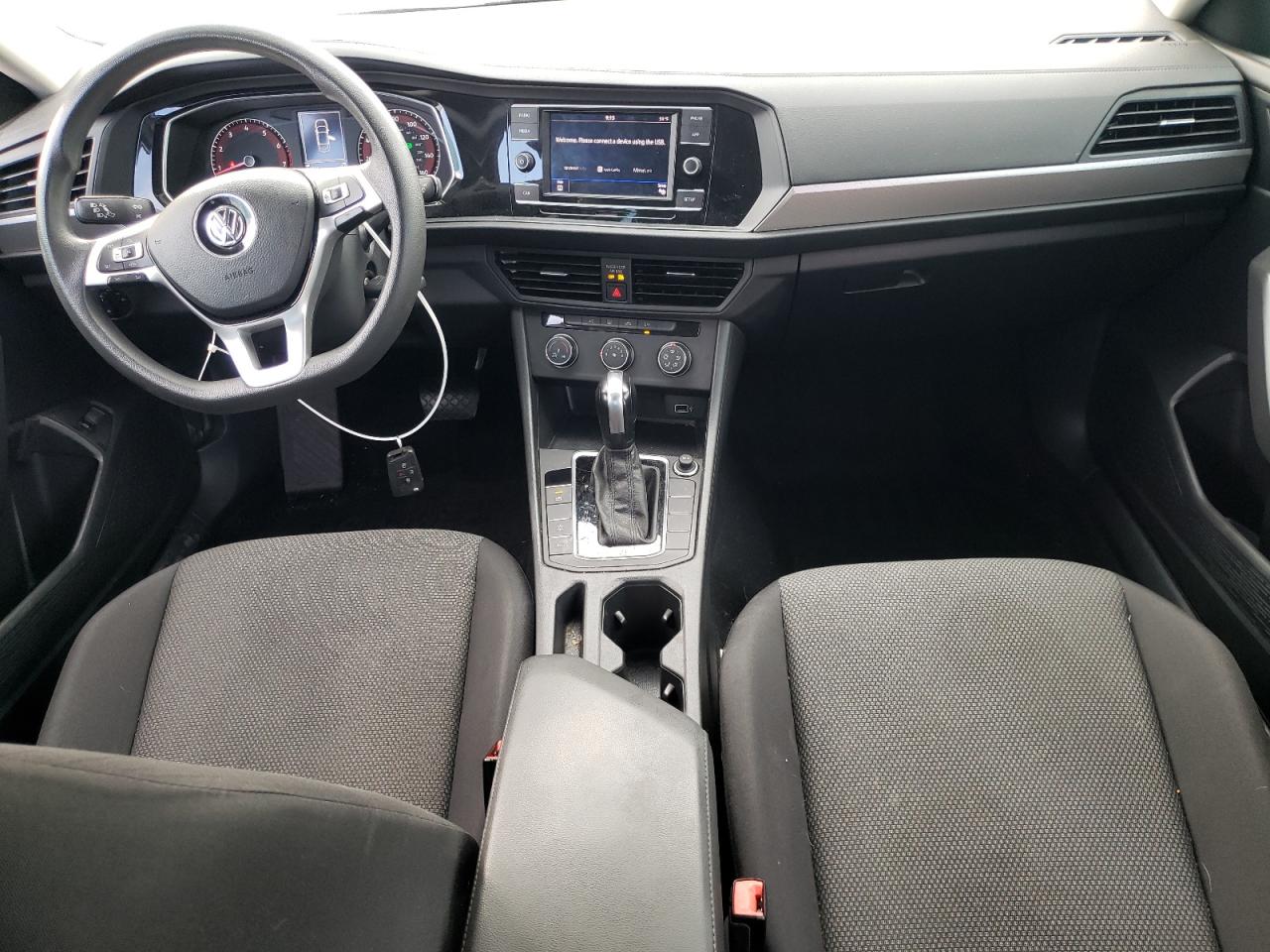 2019 Volkswagen Jetta - Image 8