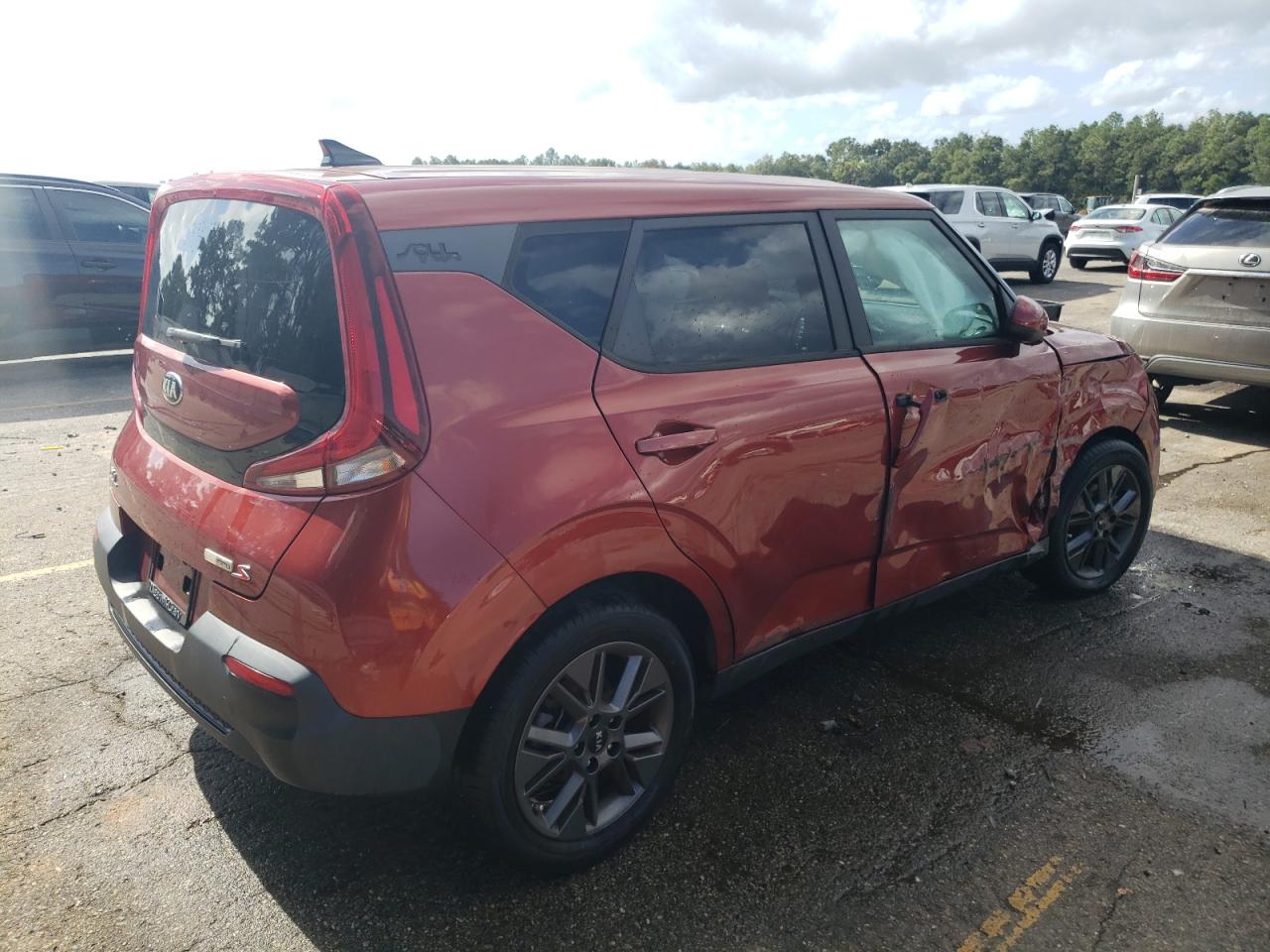 2021 Kia Soul - Image 3