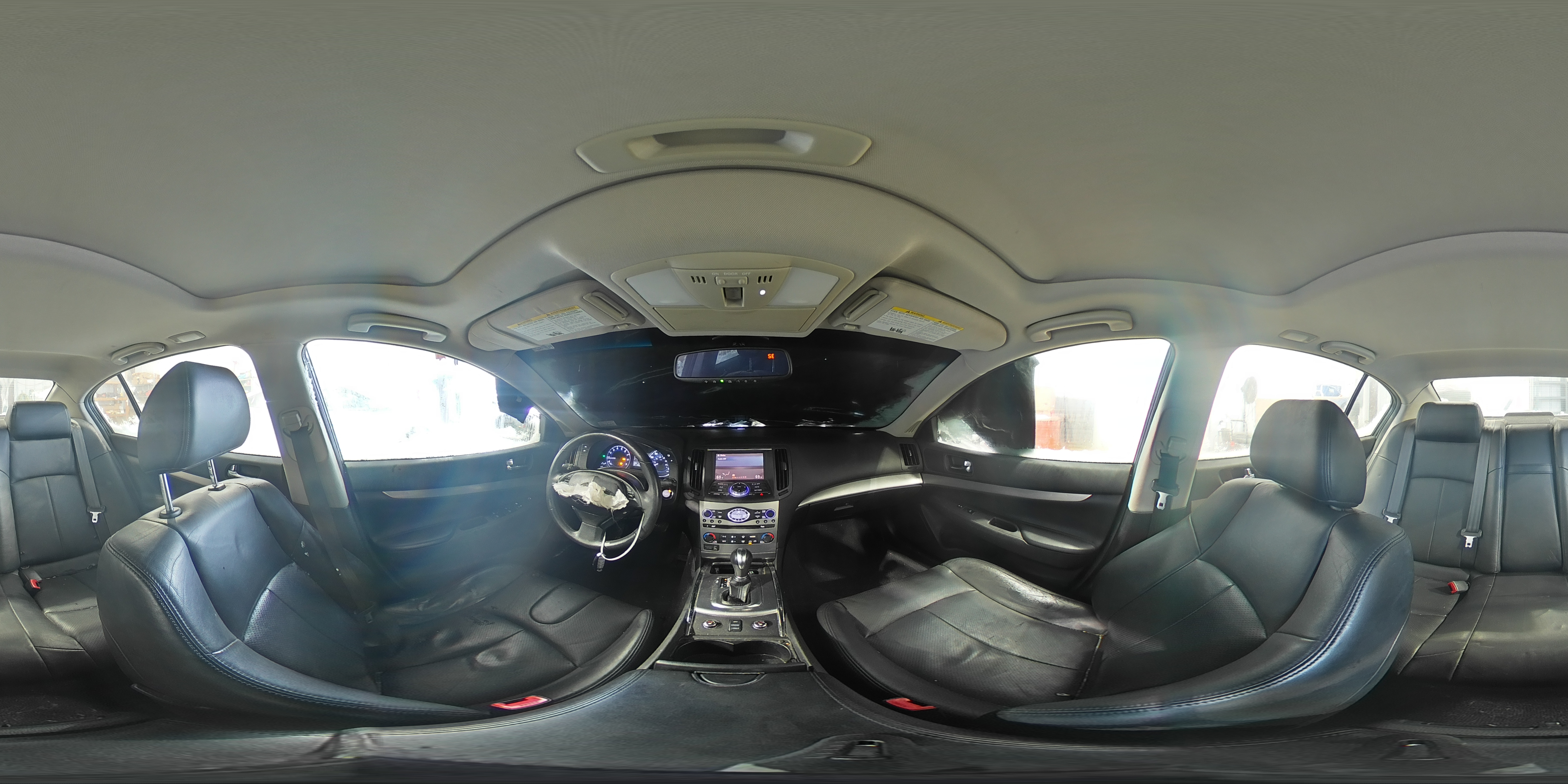 2015 Infiniti Q40 - Image 15