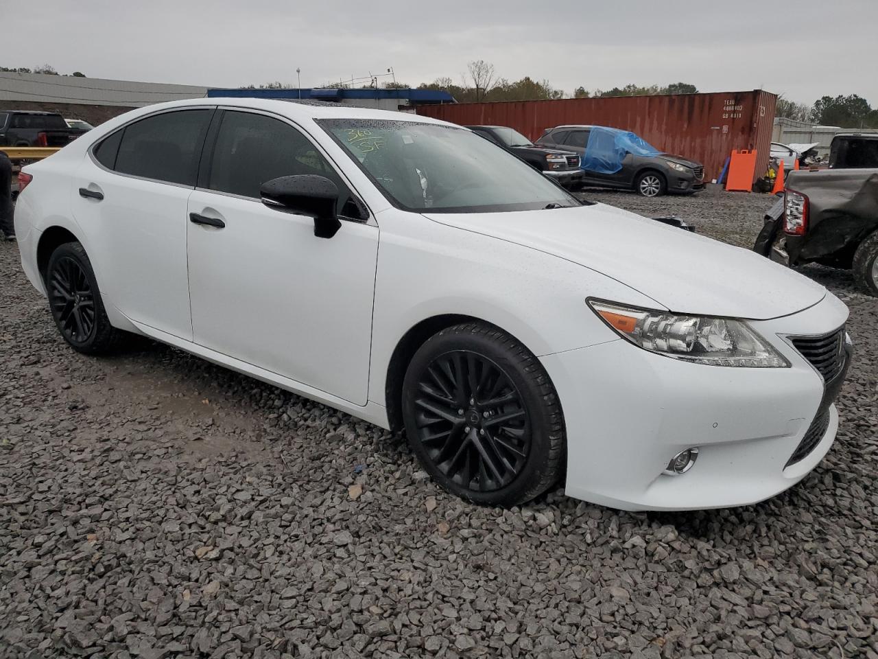 2015 Lexus ES - Image 4