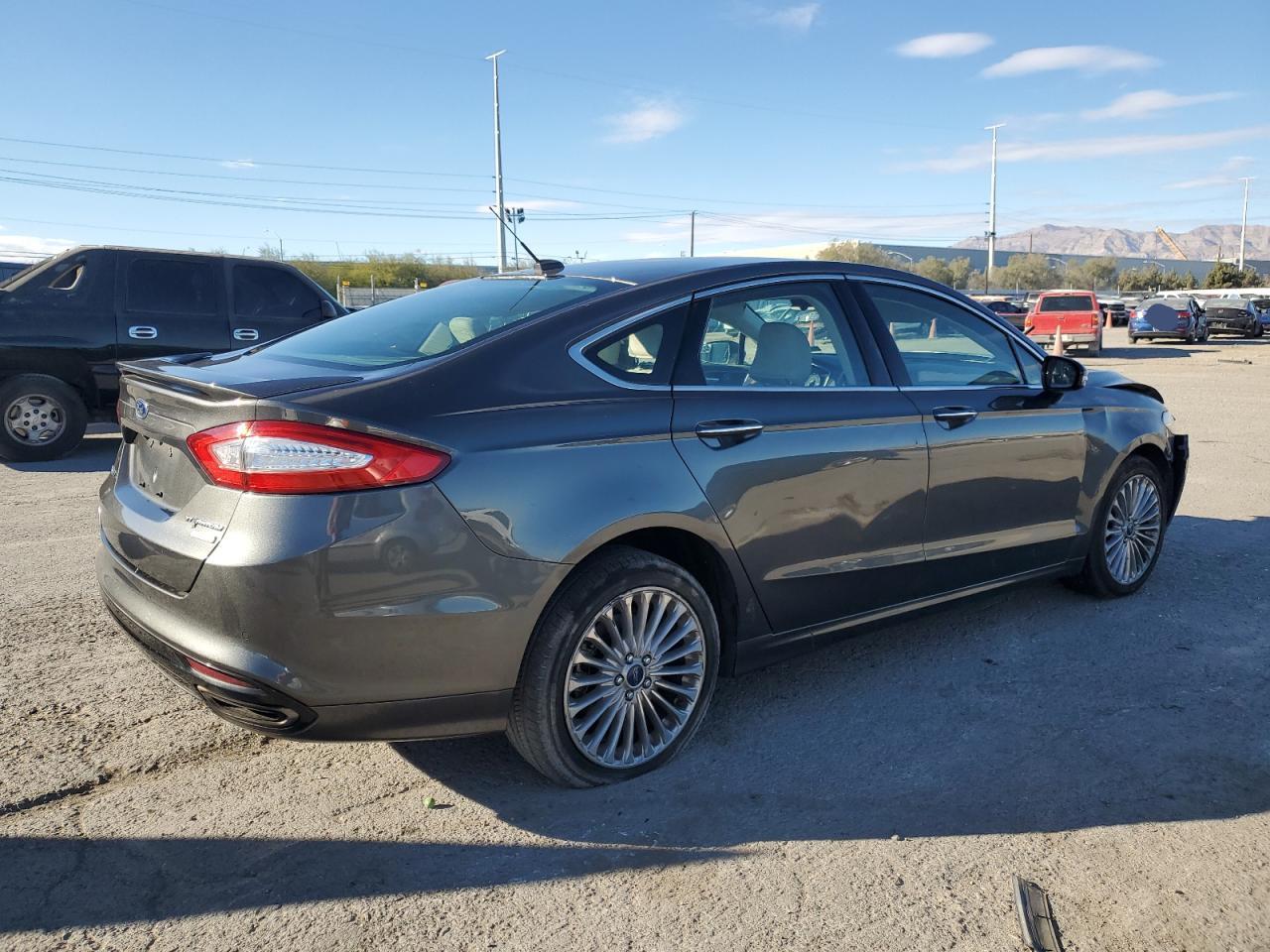 VIN 3FA6P0K99GR370011 2016 FORD FUSION no.3