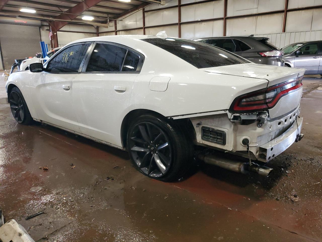 VIN 2C3CDXHGXKH592294 2019 DODGE CHARGER no.2