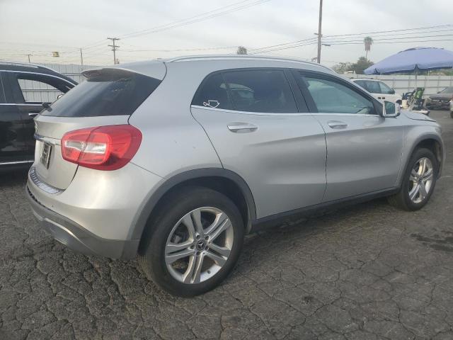  MERCEDES-BENZ GLA-CLASS 2018 Silver