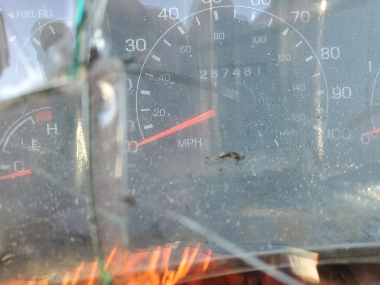 2001 Ford F350 - Image 9