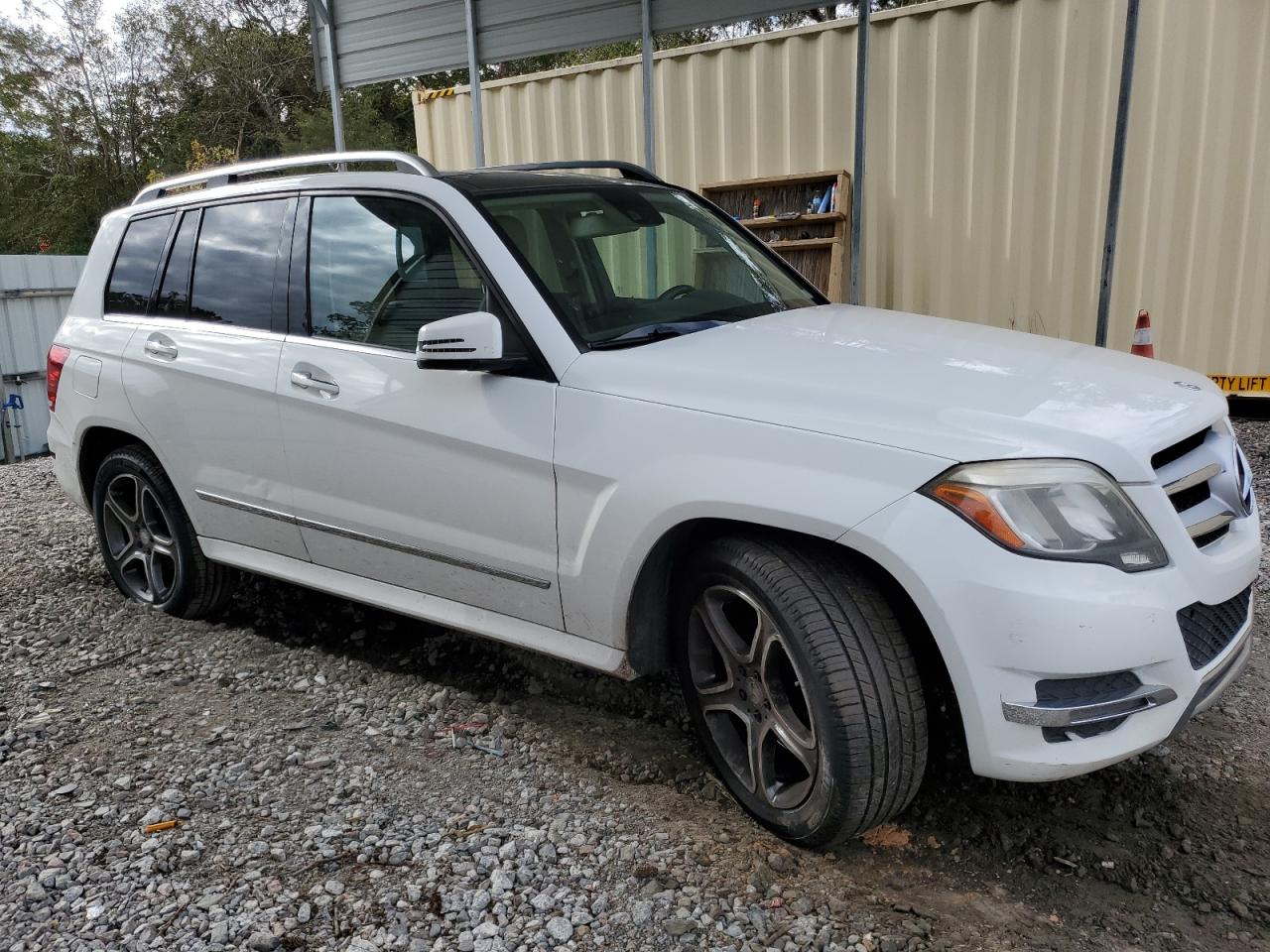 VIN WDCGG0EB9FG374119 2015 MERCEDES-BENZ GLK-CLASS no.4