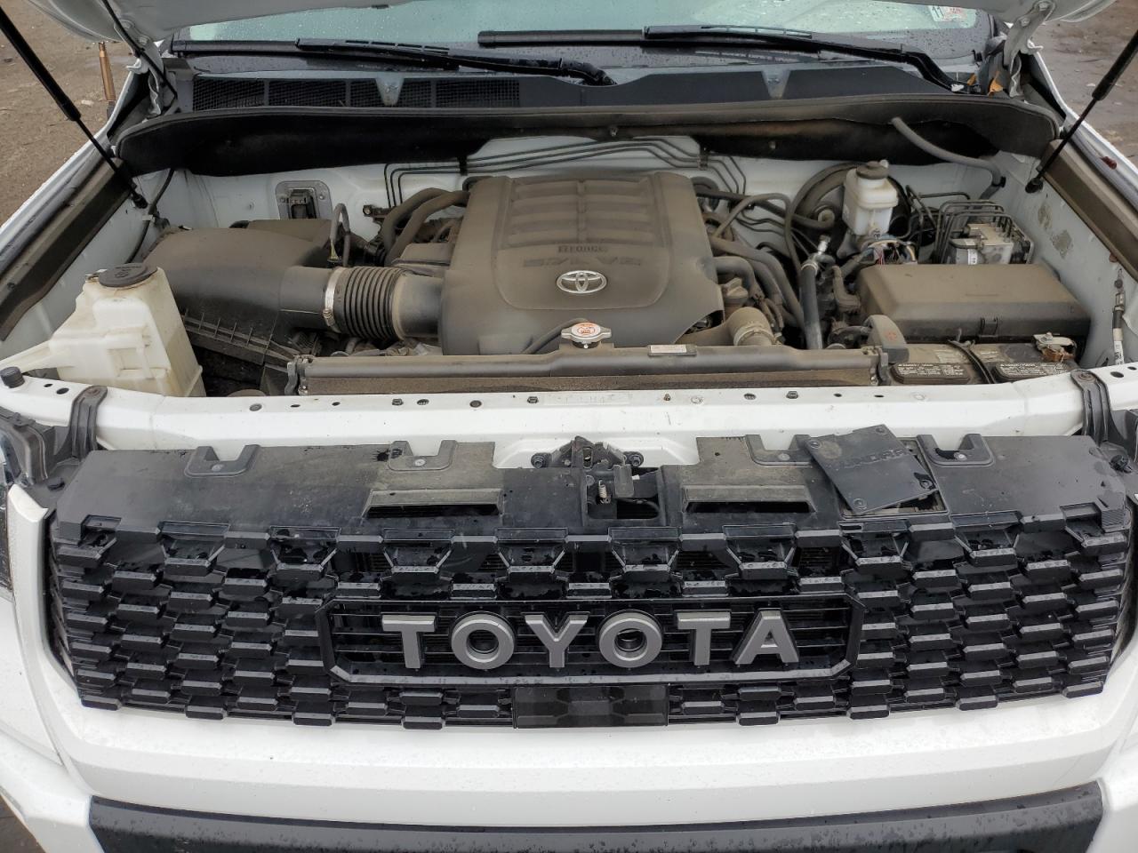 5TFDY5F11KX803174 2019 Toyota Tundra Crewmax Sr5