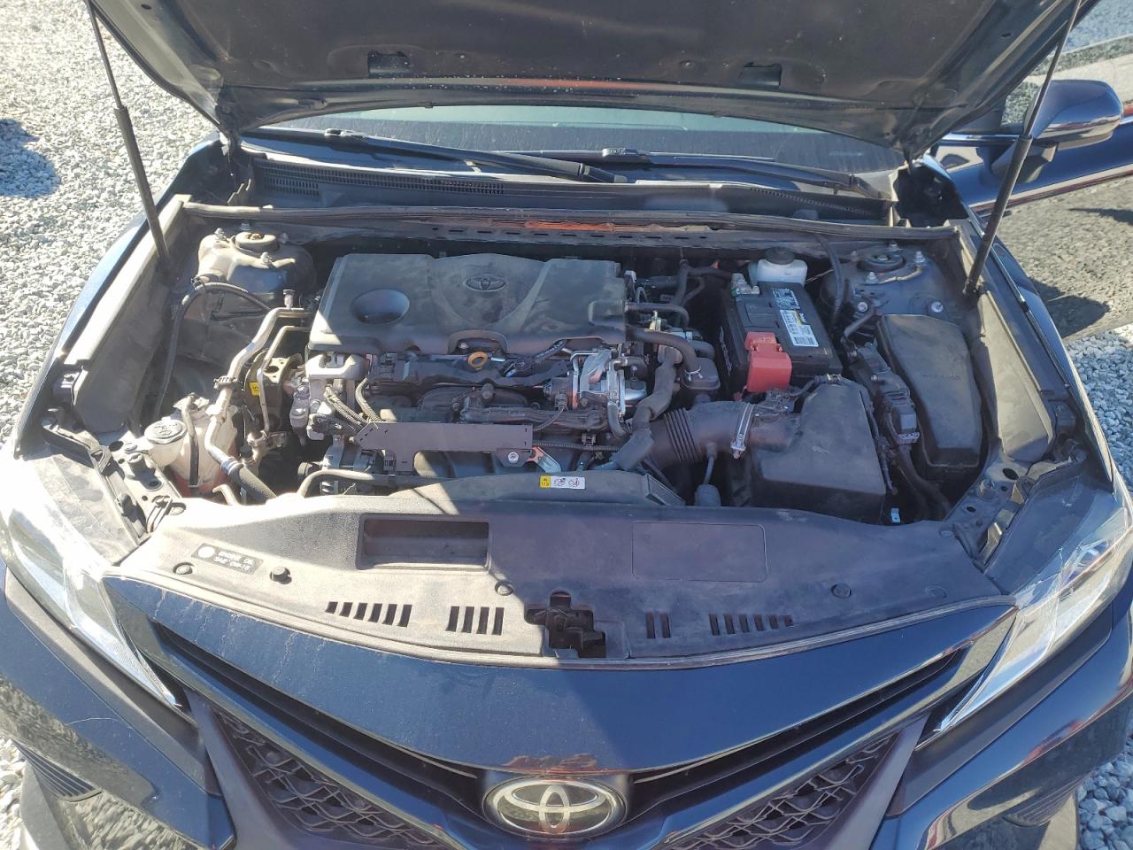 2019 Toyota Camry - Image 11