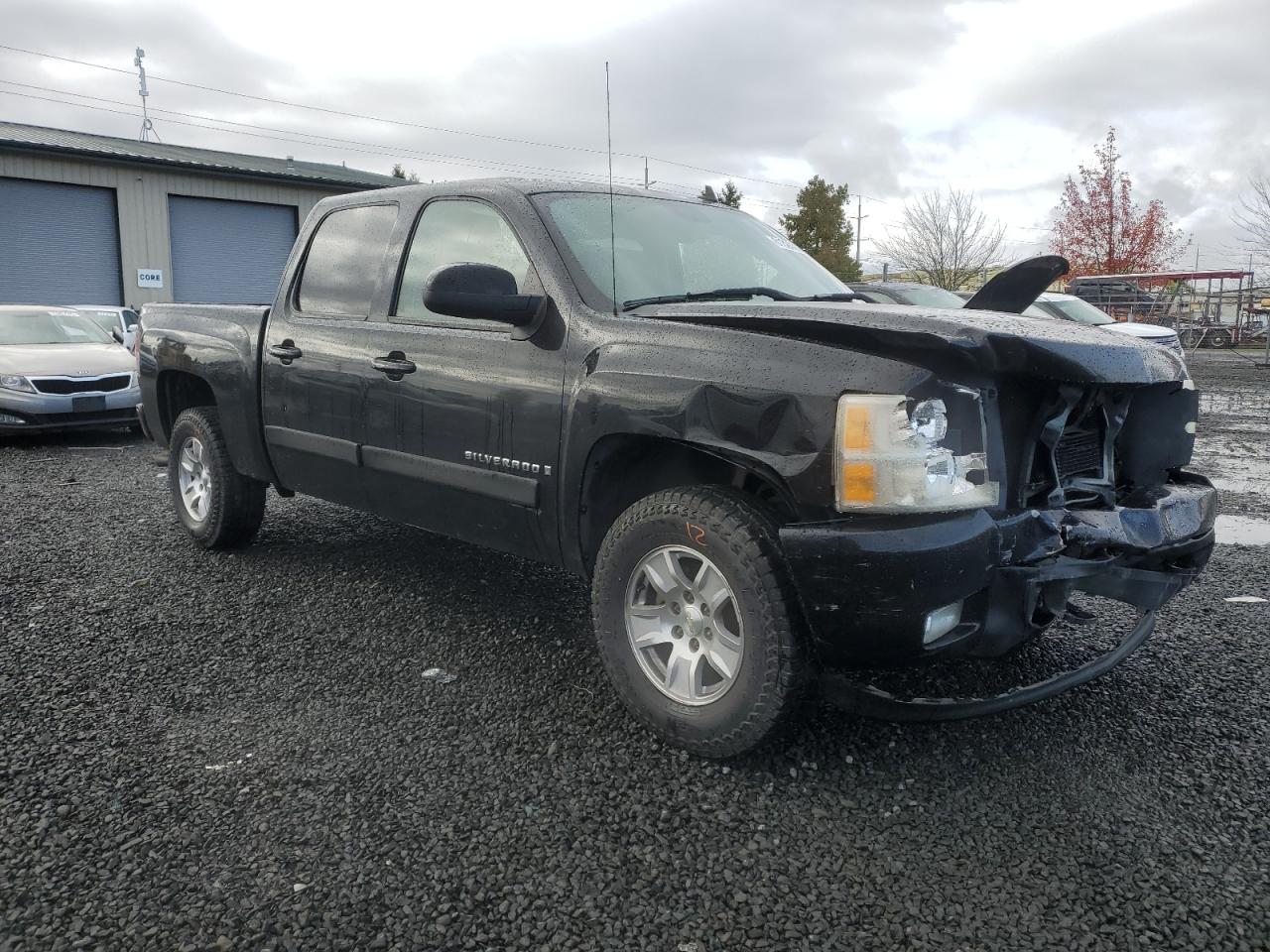 2007 Chevrolet Silverado - Image 4