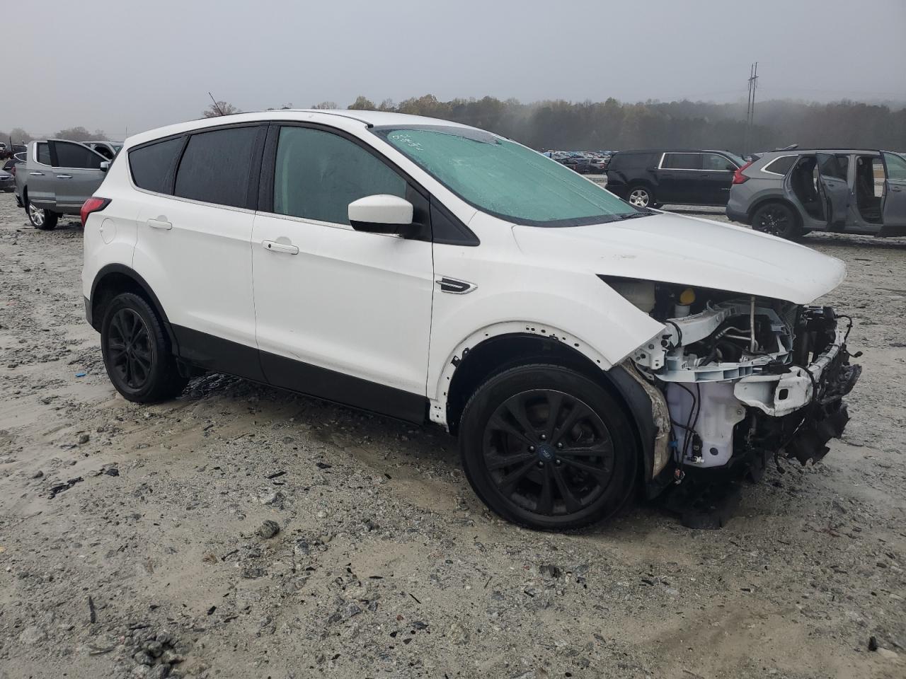 VIN 1FMCU9GD0KUA70152 2019 FORD ESCAPE no.4