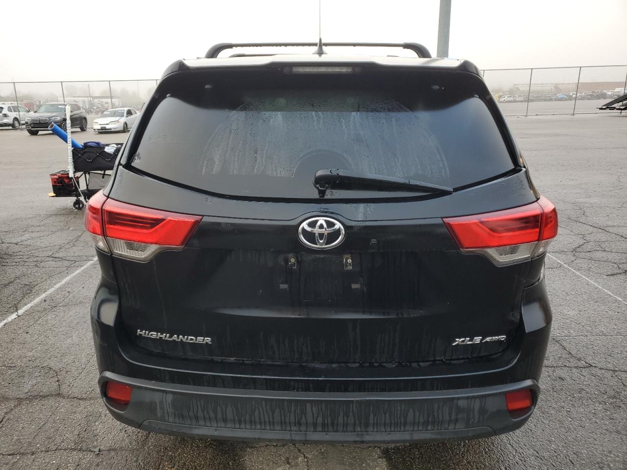 VIN 5TDJZRFH9HS359853 2017 TOYOTA HIGHLANDER no.6