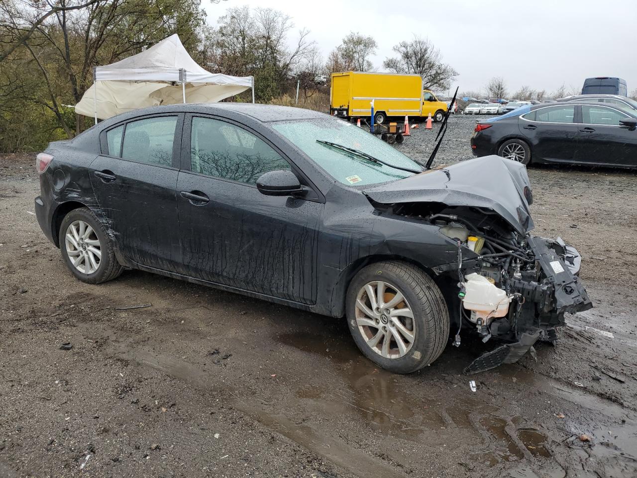 2013 Mazda 3 - Image 4
