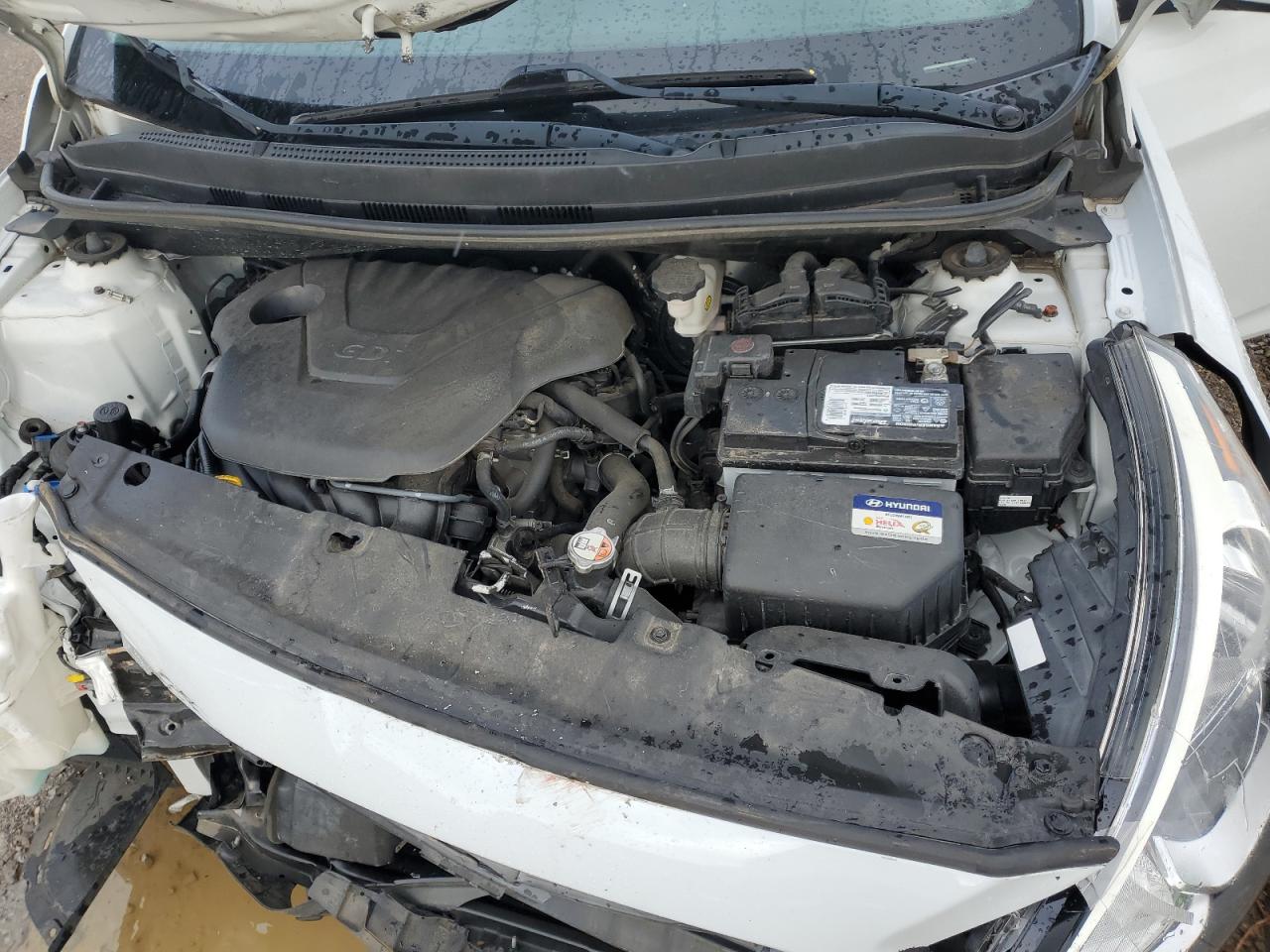 2017 Hyundai Accent - Image 12
