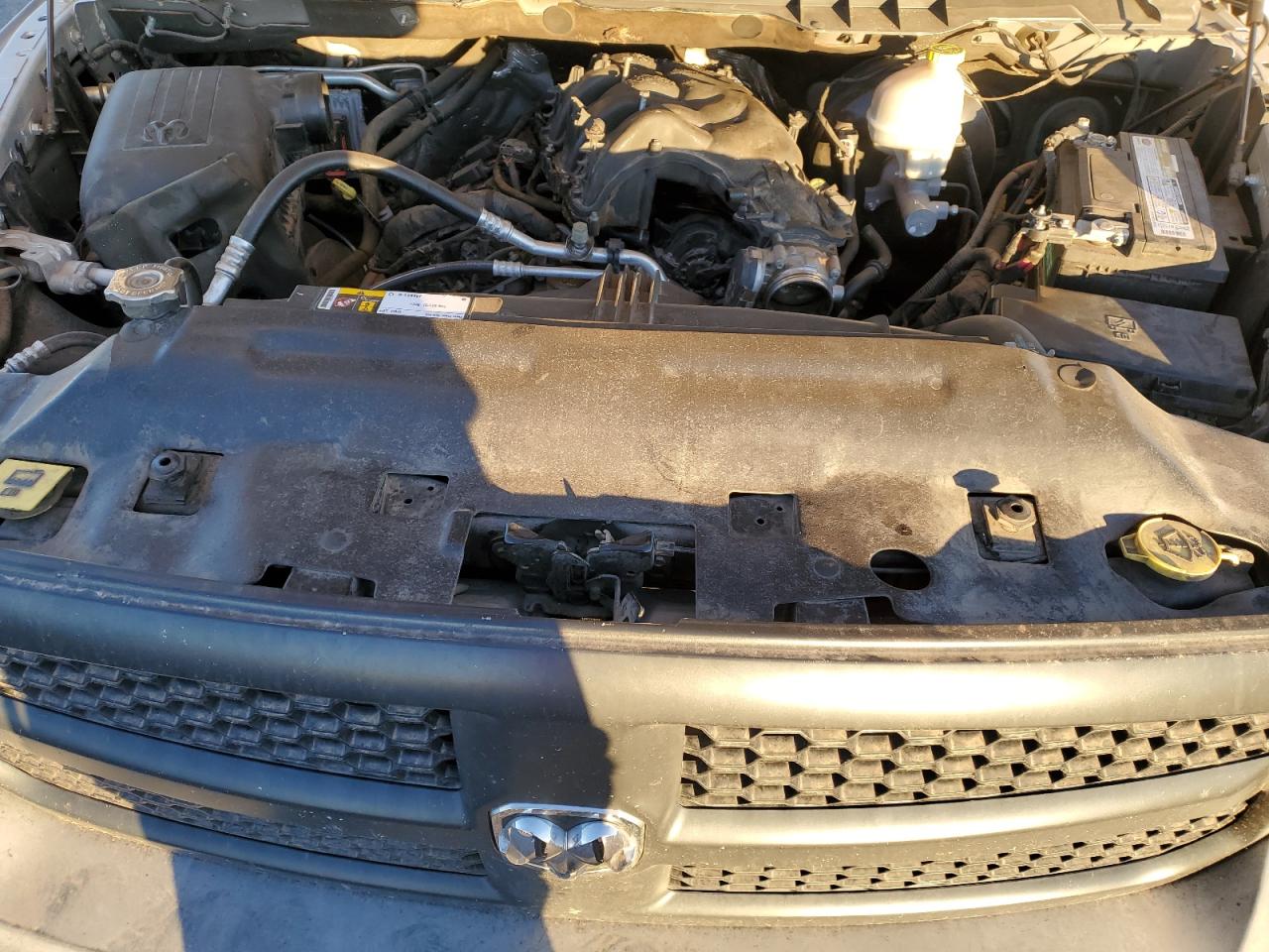 2014 RAM 1500 - Image 12