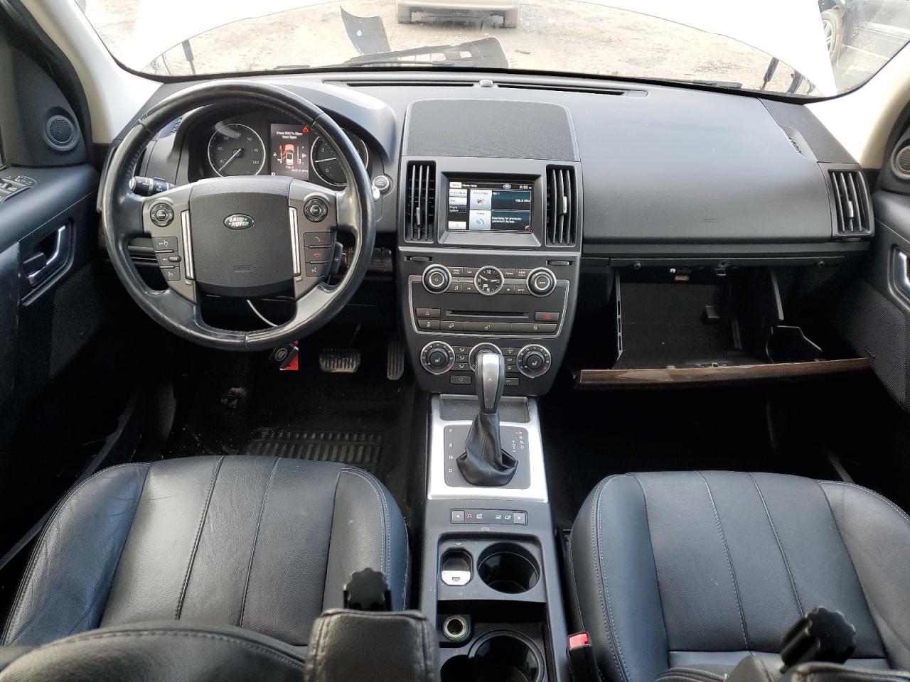 2013 Land Rover LR2 - Image 8