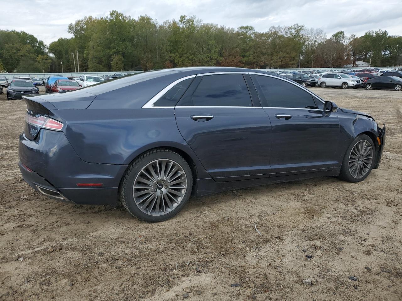 2013 Lincoln MKZ - Image 3