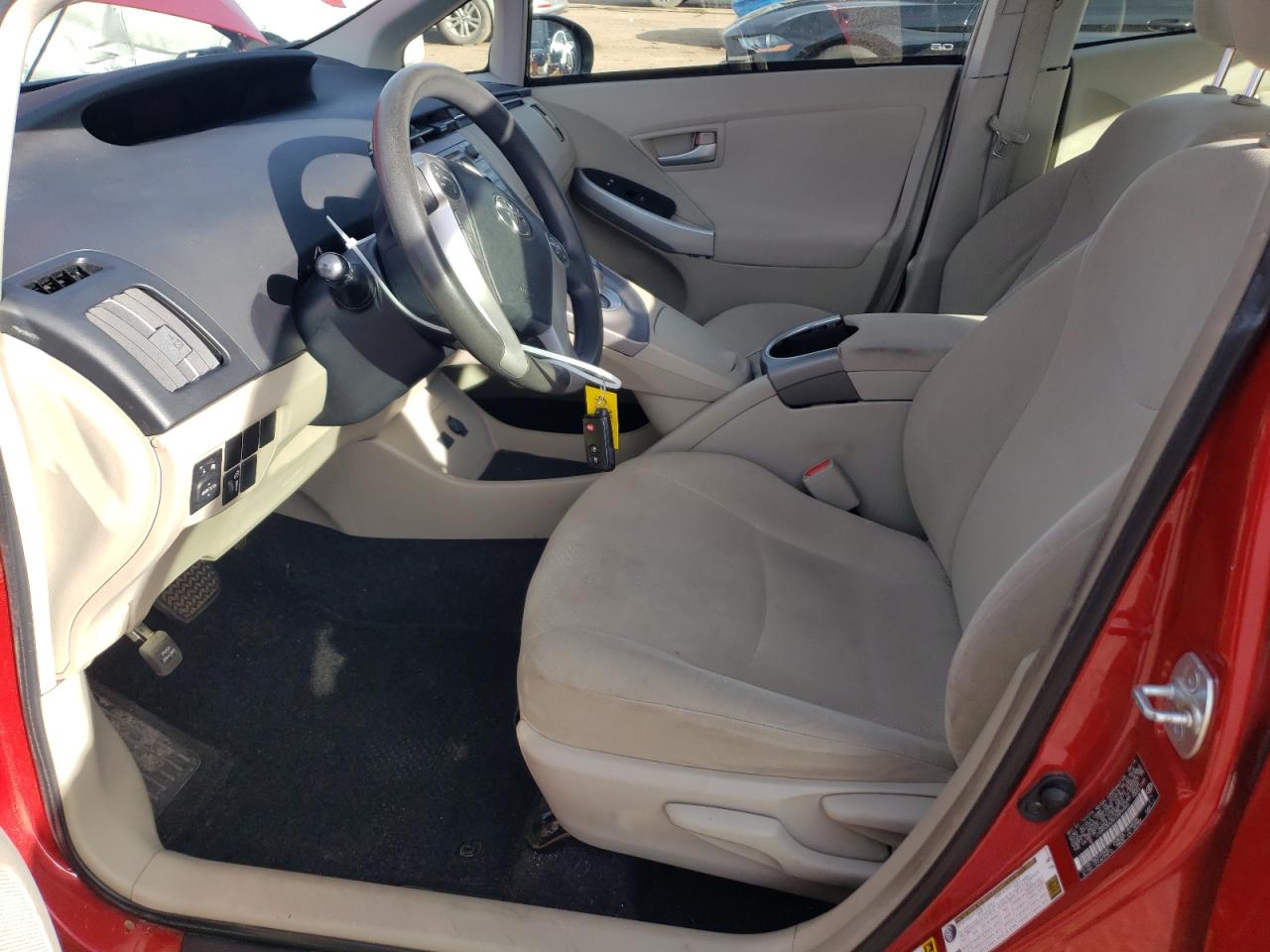 2015 Toyota Prius - Image 7
