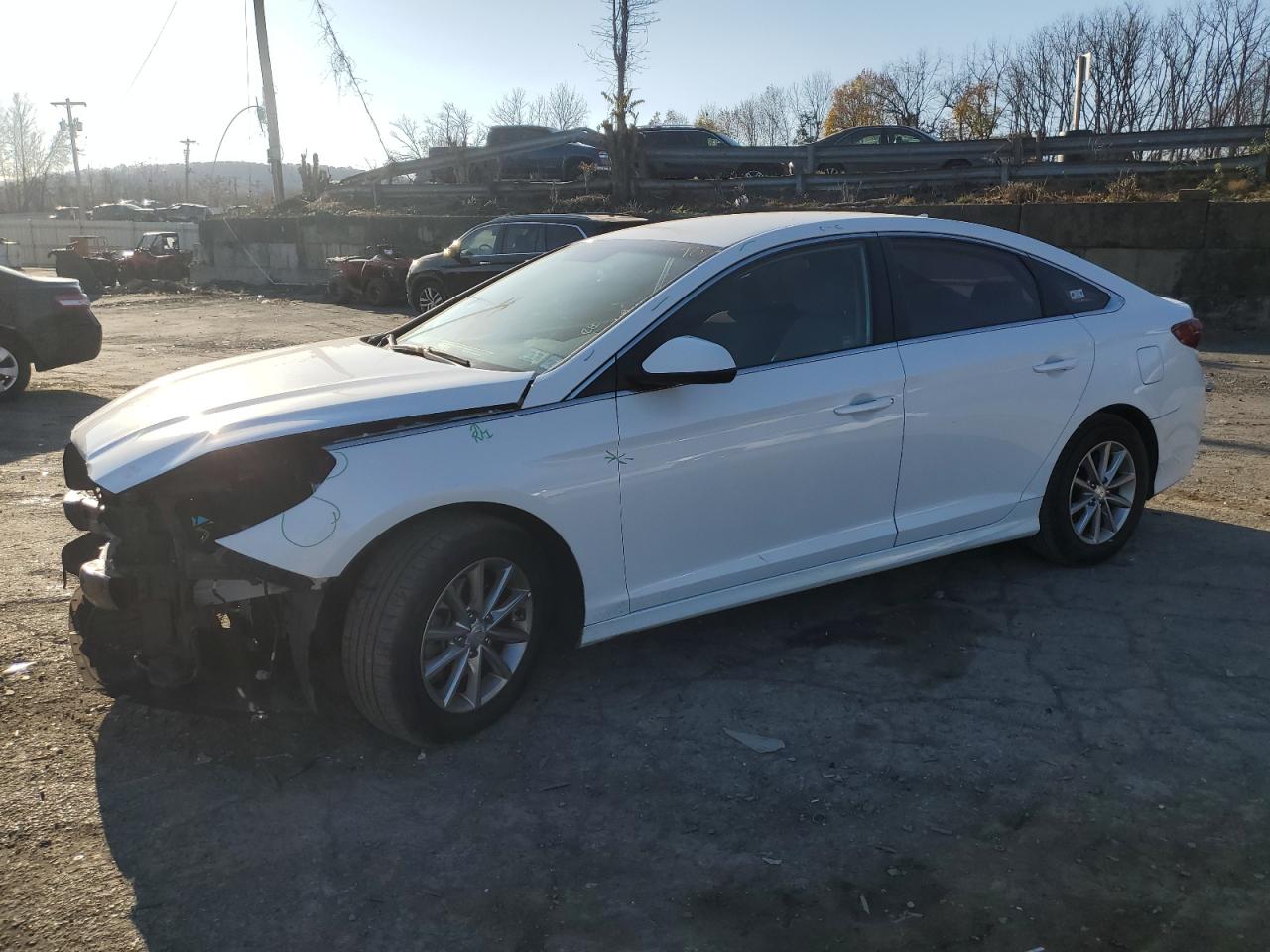 VIN 5NPE24AF2JH710094 2018 HYUNDAI SONATA no.1