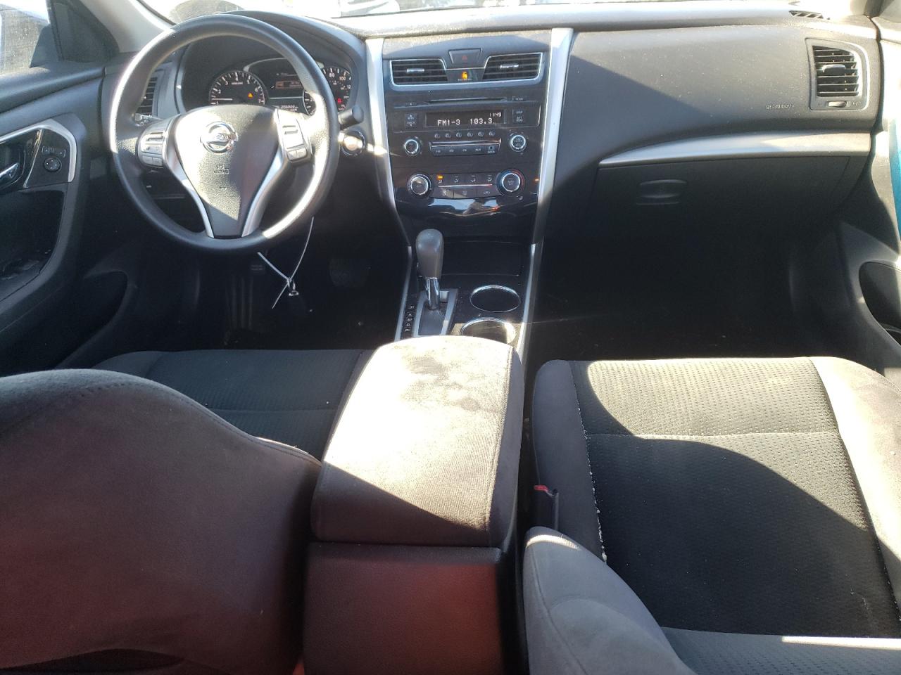 2014 Nissan Altima - Image 8