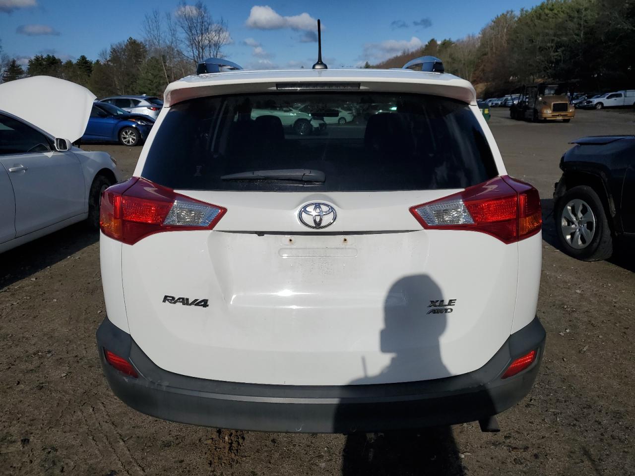 2015 Toyota RAV 4 - Image 6