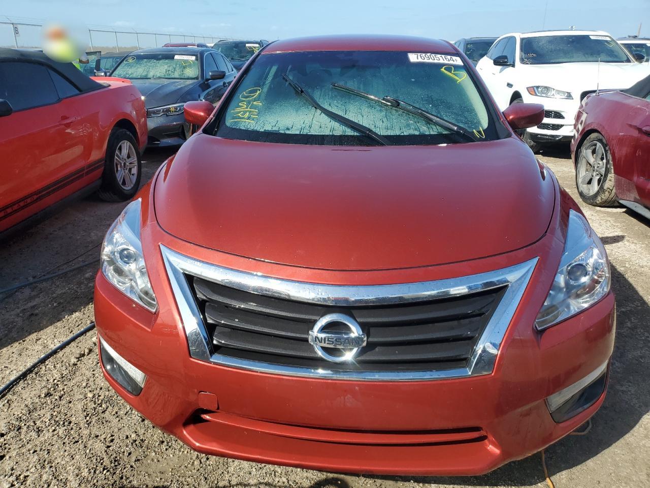 2015 Nissan Altima - Image 5