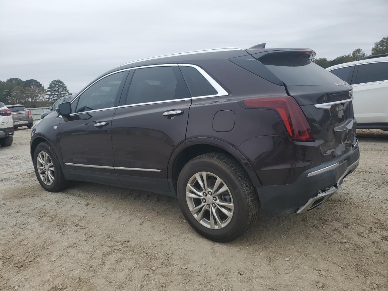2020 Cadillac XT5 - Image 2