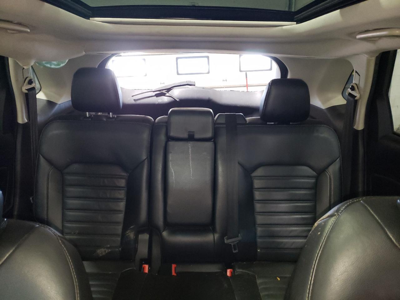 2015 Ford Edge - Image 10