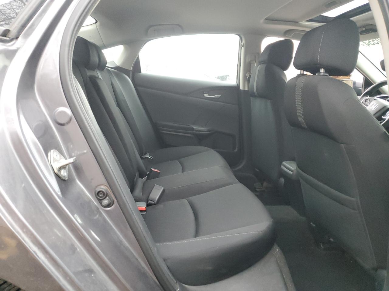 2018 Honda Civic - Image 10