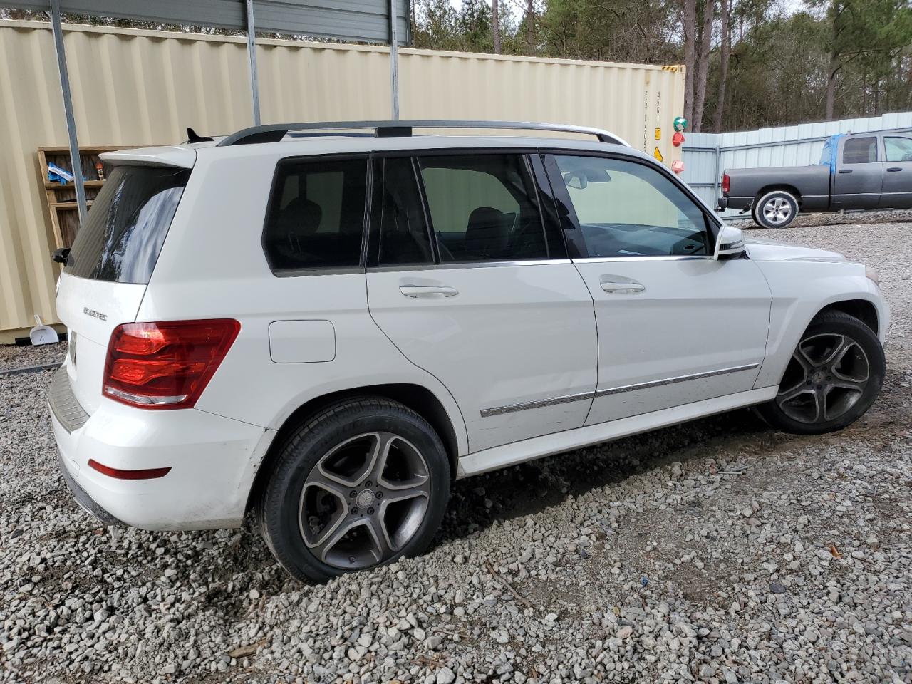 VIN WDCGG0EB9FG374119 2015 MERCEDES-BENZ GLK-CLASS no.3