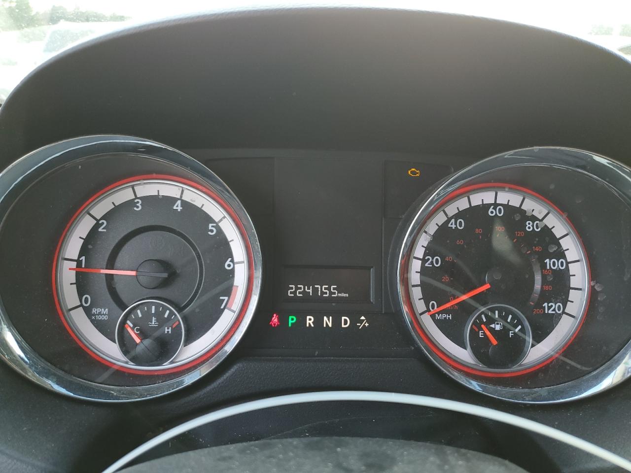 2013 Dodge Caravan - Image 9