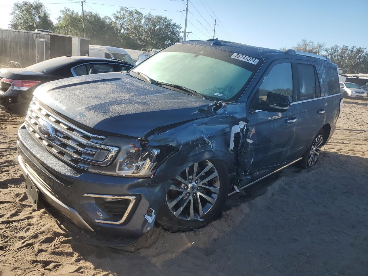 2018 Ford Expedition - Image 1