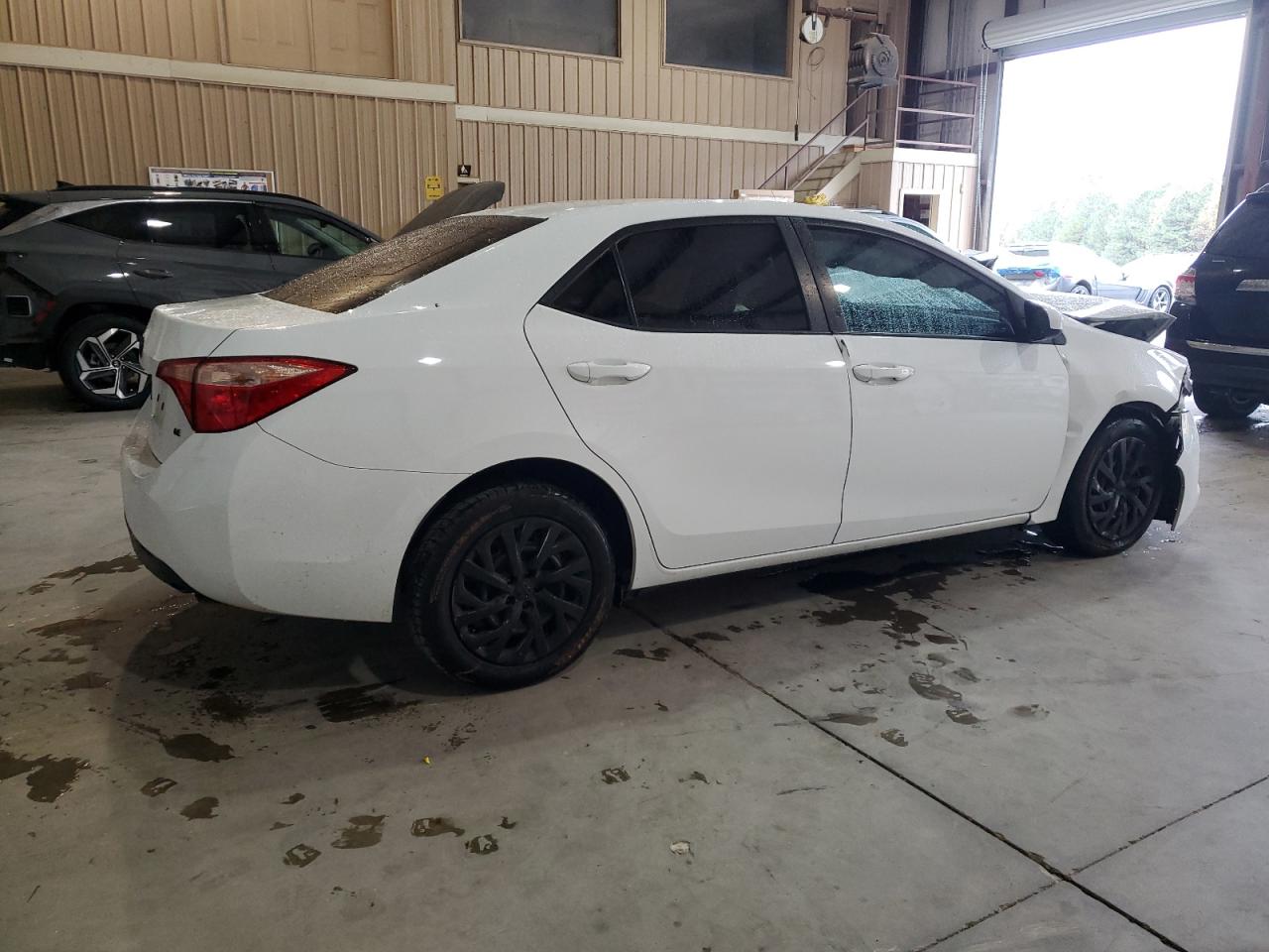 2018 Toyota Corolla - Image 3