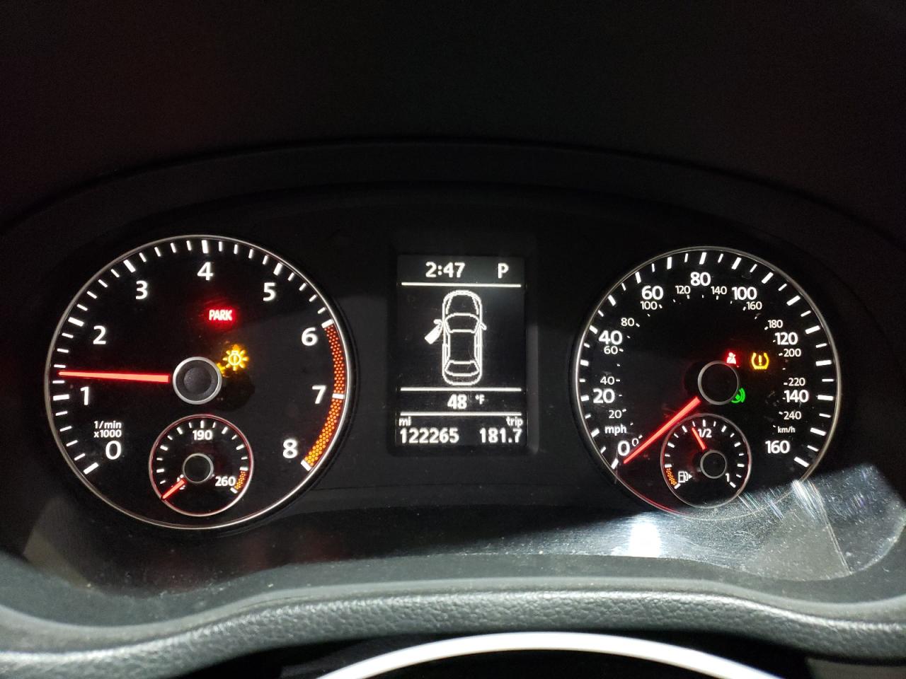 2014 Volkswagen Passat - Image 9